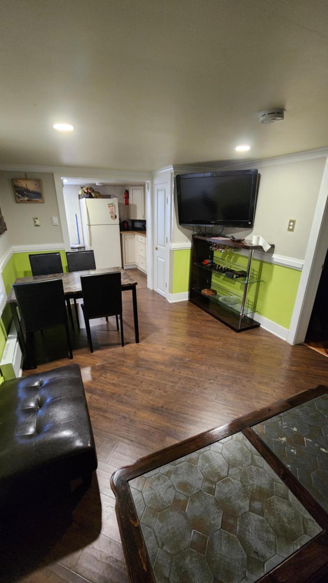 One Bedroom Few Blocks From The Beach And Tropicana Casino Atlantic City Exterior photo